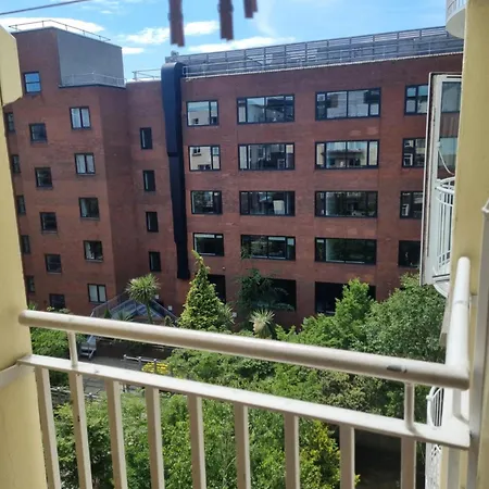 Lane Apartmet دبلن